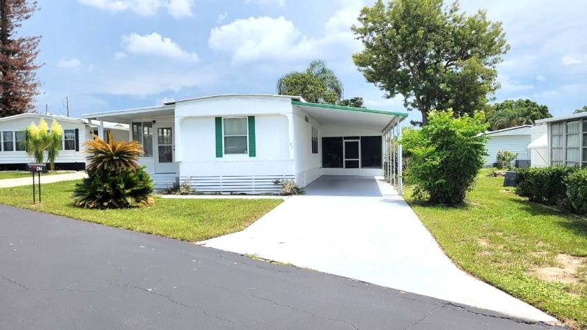 47 Rainbow Lane East a Dundee, FL Mobile or Manufactured Home for Sale
